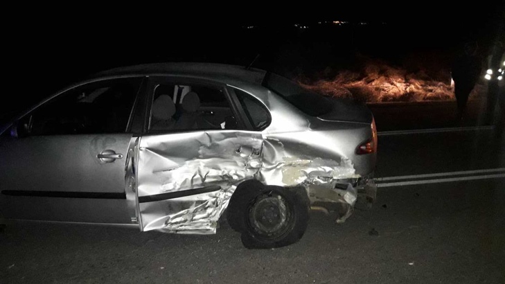 Три автомобила се удариха на пътя Разлог Банско двама леко пострадалиТри