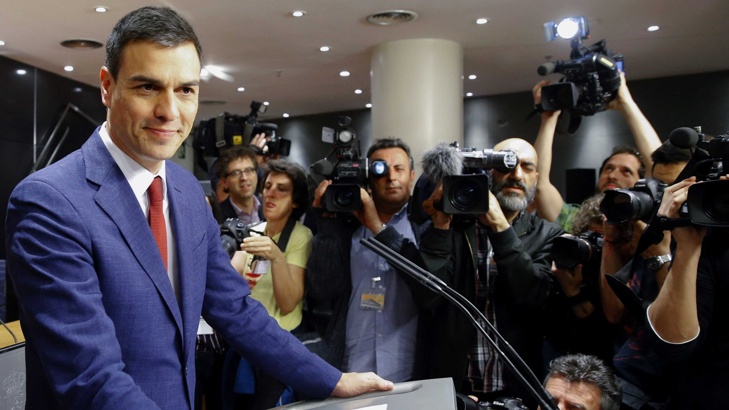 Испанският лидер на социалистите Педро Санчес се закле като премиер