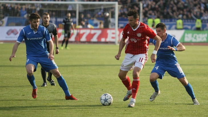 Отборите на ЦСКА-София и Левски направиха равенство 2:2 в изключително