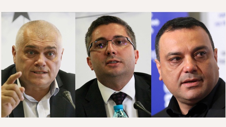 Нанков, Московски и Валентин Радев подадоха оставкиТрима министри от кабинета
