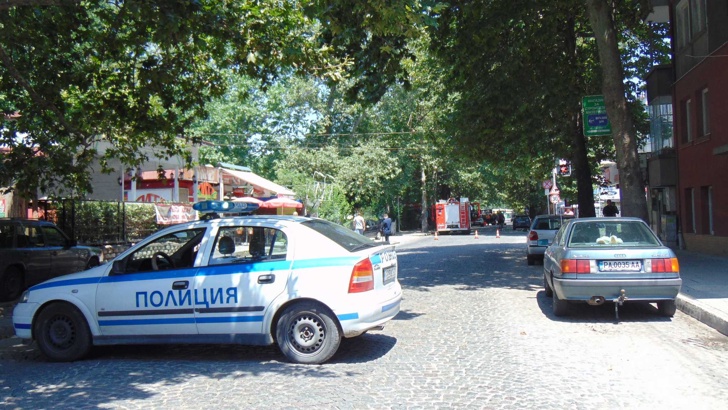 Аварията на газопровода в Пловдив отстранена, участъкът още затворенБагери на