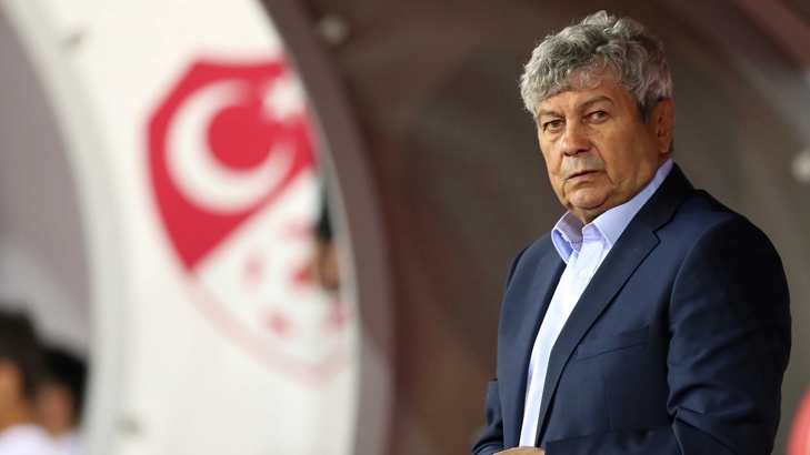 Турция уволни Мирча ЛуческуТурската футболна федерация уволни националния селекционер на