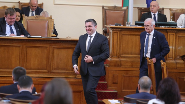 Министър Нанков: Предлагаме въвеждане на уикенд винетка Предложението ни е
