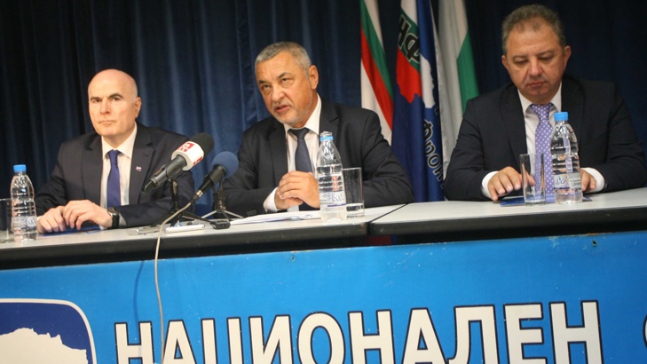 Народните представители на НФСБ снемат доверието от Волен Сидеров