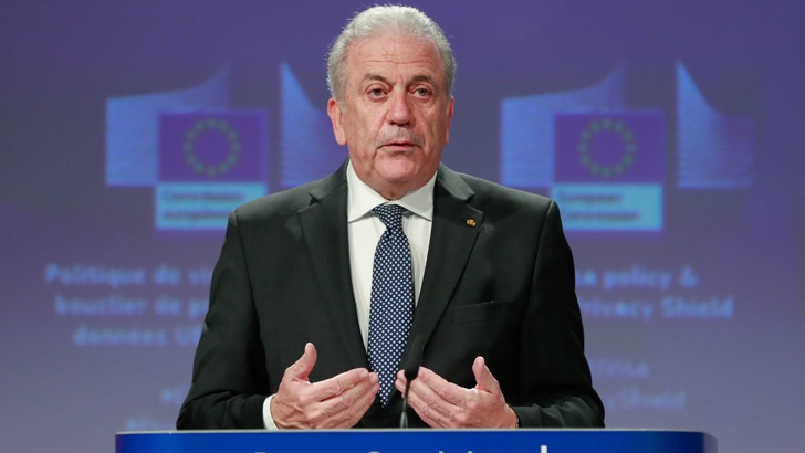 Eврокомисарят по вътрешните работи Димитрис Аврамопулос: „Днес затваряме най-критичната дупка в сигурността за Европейския съюз"