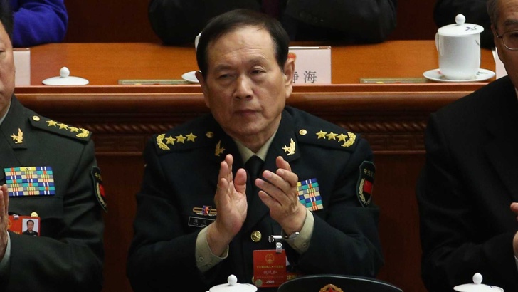 Генерал Вей Фънхъ, министър на отбраната на Поднебесната. 