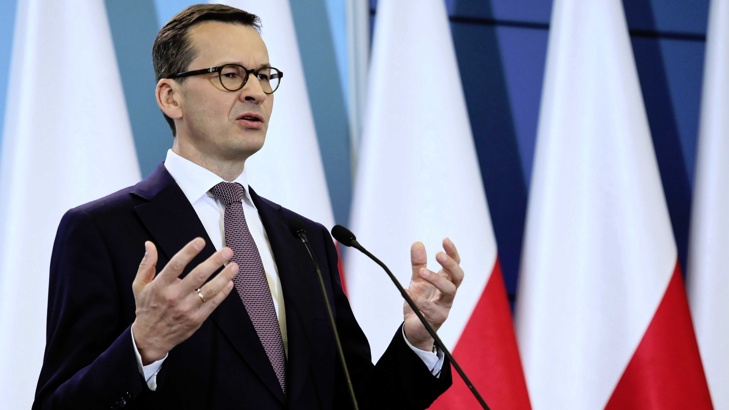 Полша премахна част от закон за Холокоста