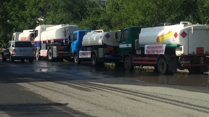 В Бургас протестираха търговци на горива на едро и дребно