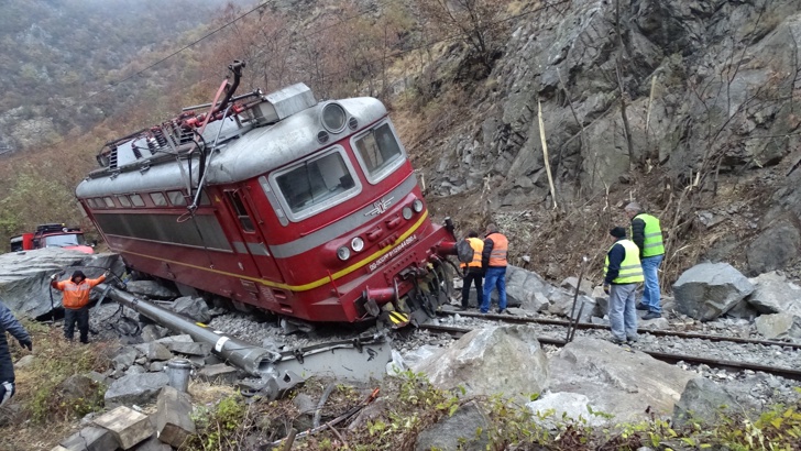 Три инцидента с влакове в Югозапада за 4 години по