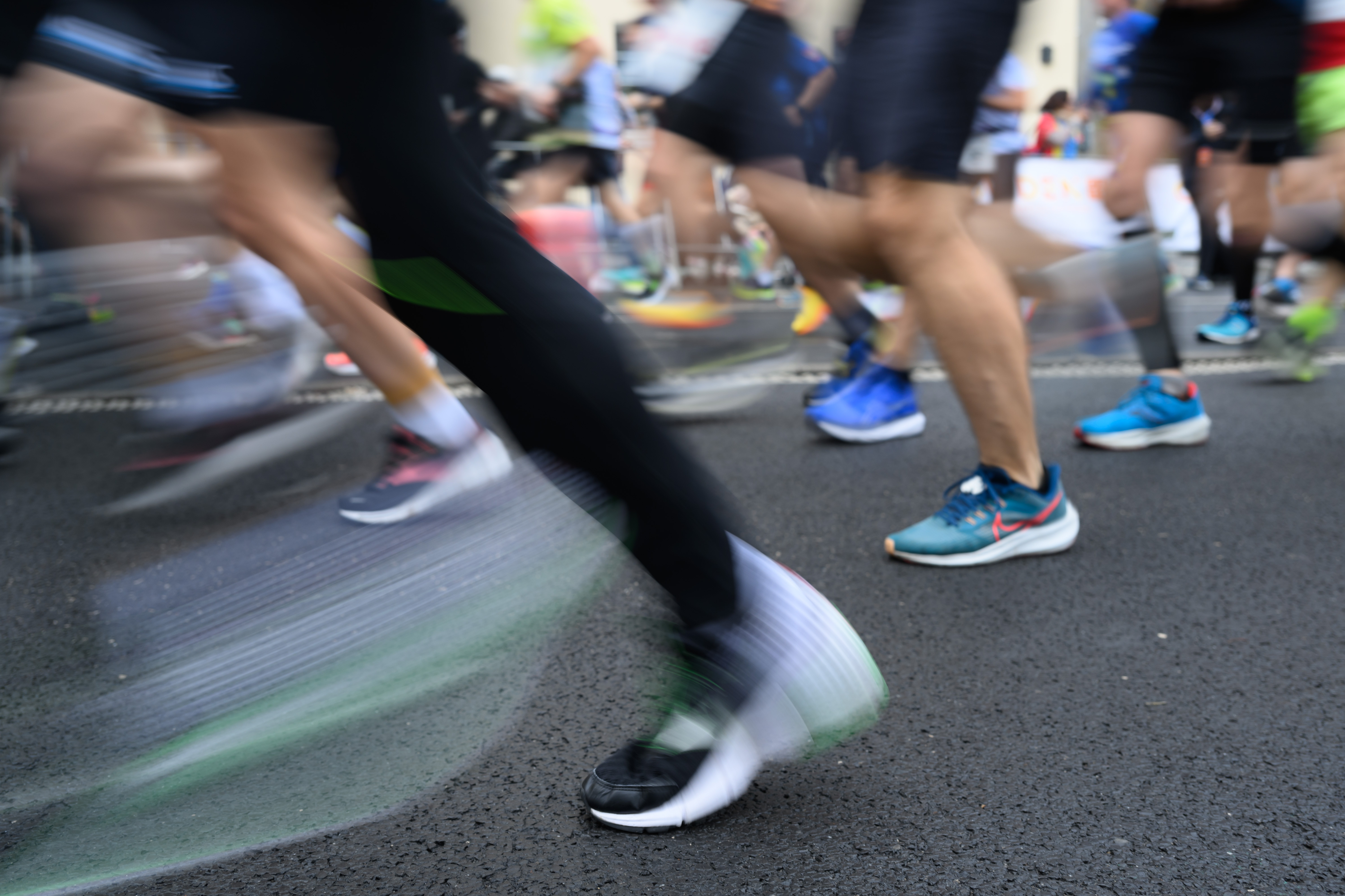 Brisk walking reduces the risk of cancer and dementia