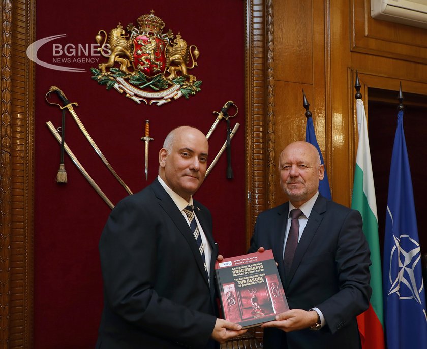 Bulgarian Defense Minister Tagarev: Bulgaria condemns the relentless attacks of Hamas and supports Israel