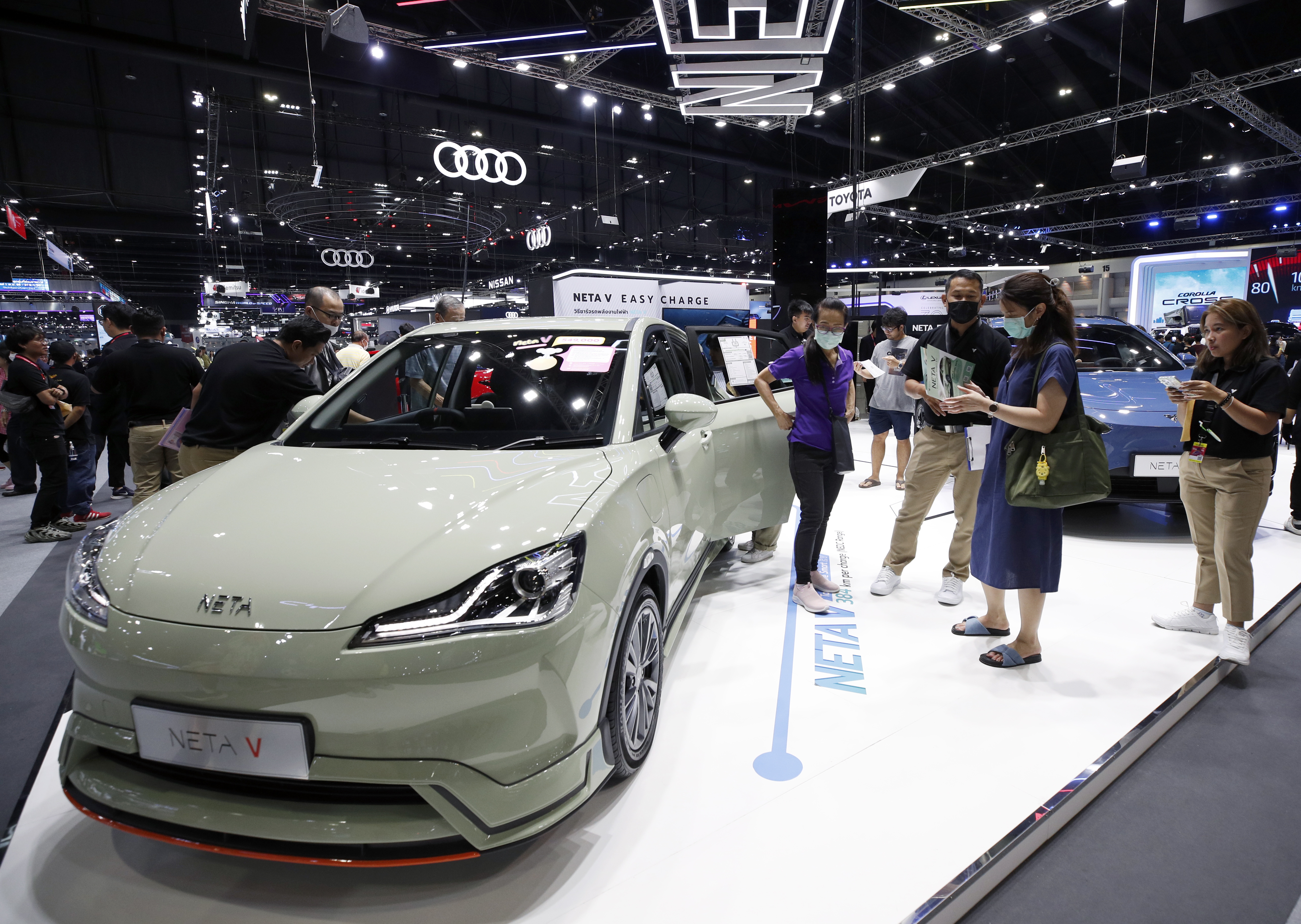 Fear of cheap Chinese EVs drives carmaker search for cheap cars