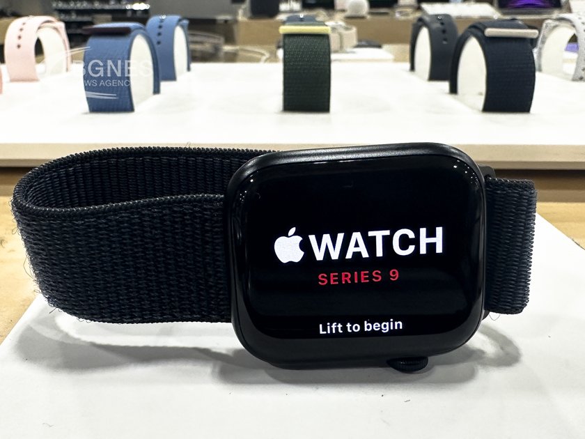 In the US, sales of Apple's "smart watches" have been banned