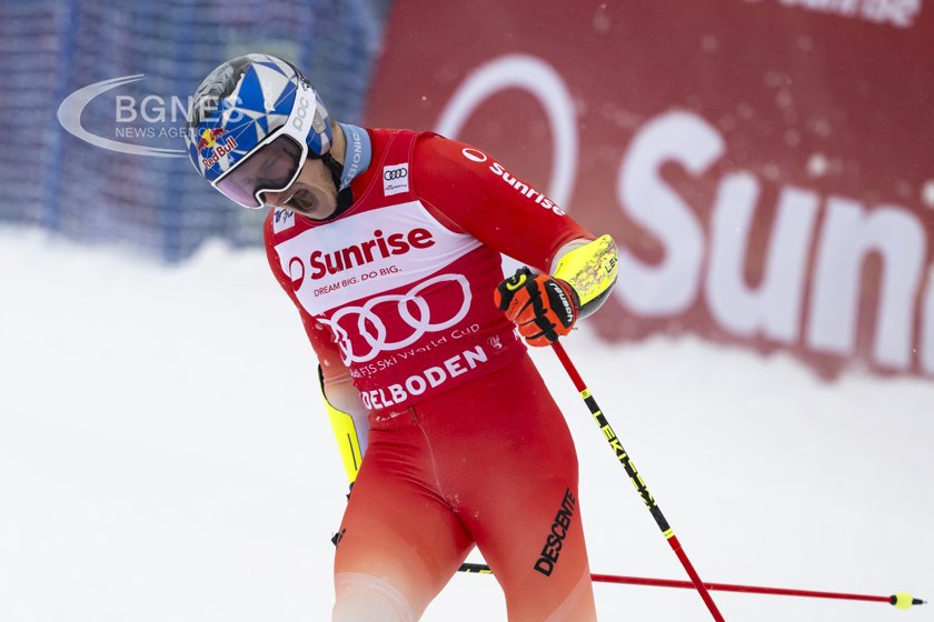 Marco Odermatt triumphed in the seventh consecutive giant slalom from Alpine World Cup