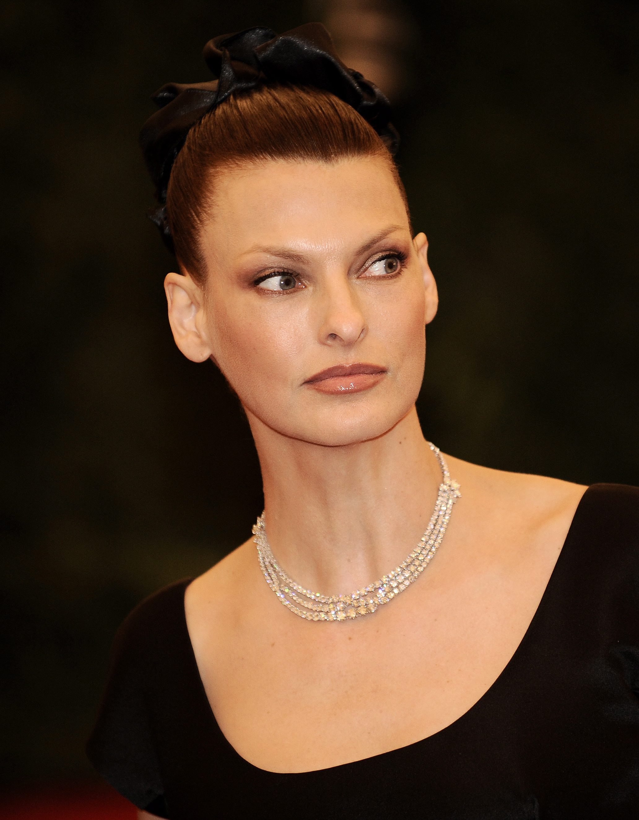 Linda Evangelista reclaims her throne on the pages of V