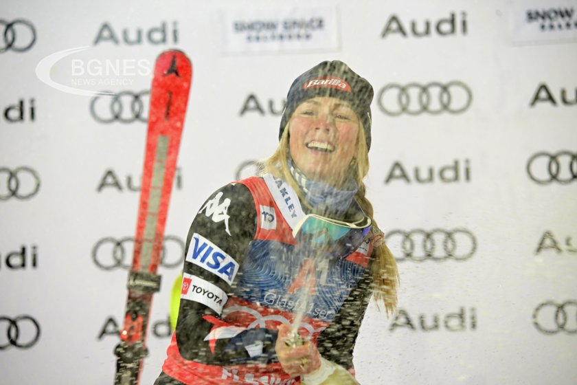 Shiffrin overtook Vlakhova in Flachau for win #94