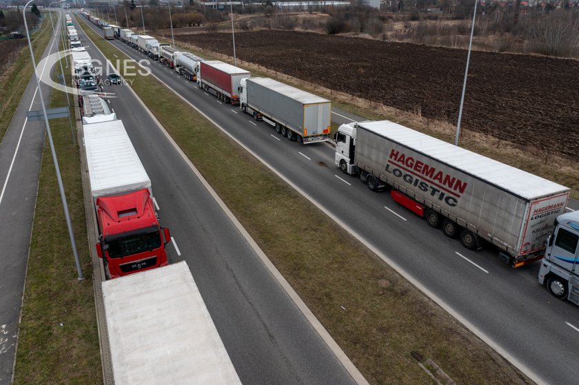 Zelensky: The Polish blockade shows the erosion of solidarity