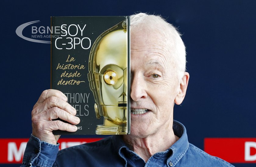 Anthony Daniels will get up to $1 million selling C-3PO's head