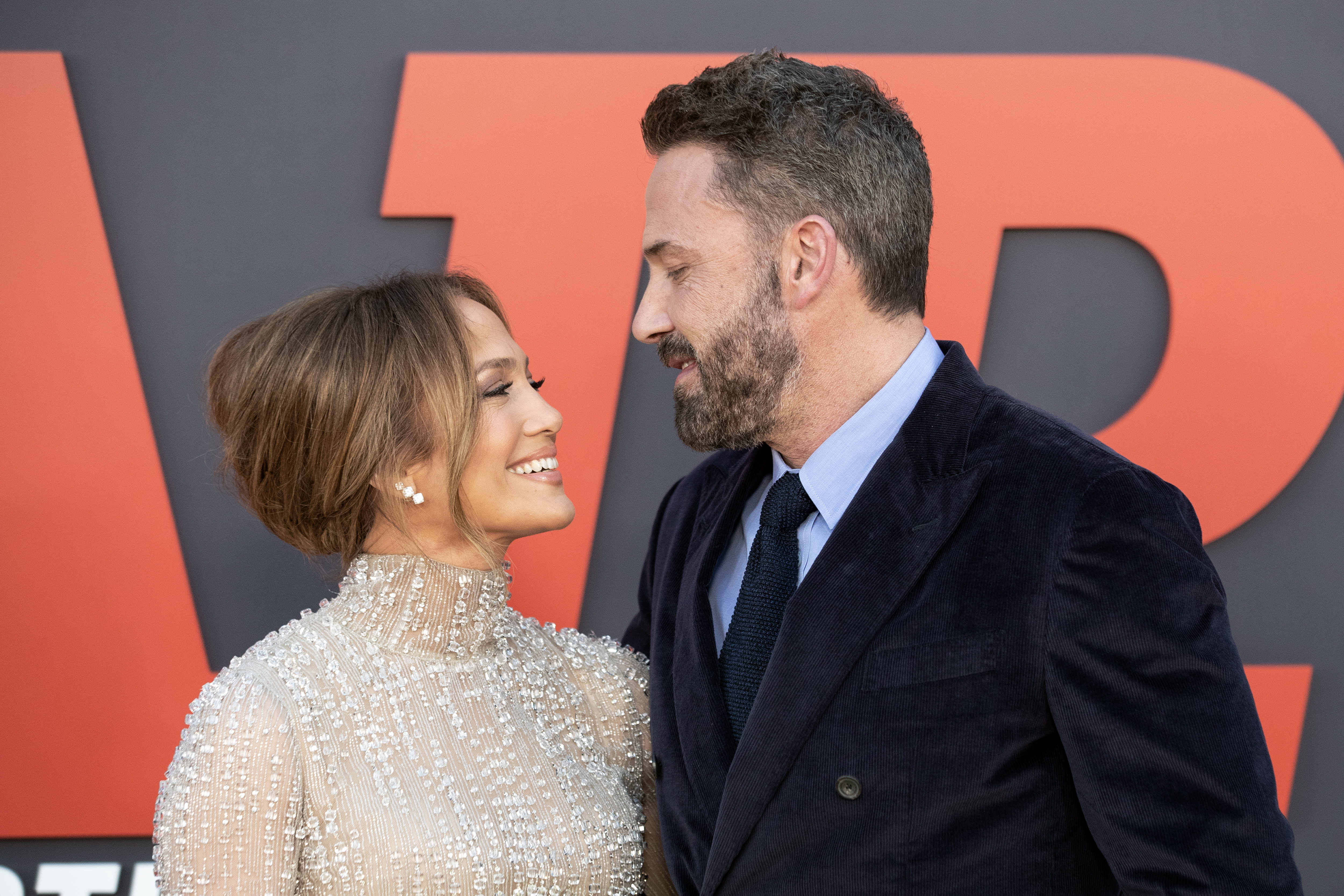 Jennifer Lopez and Ben Affleck are looking for a new "dream house" in New York