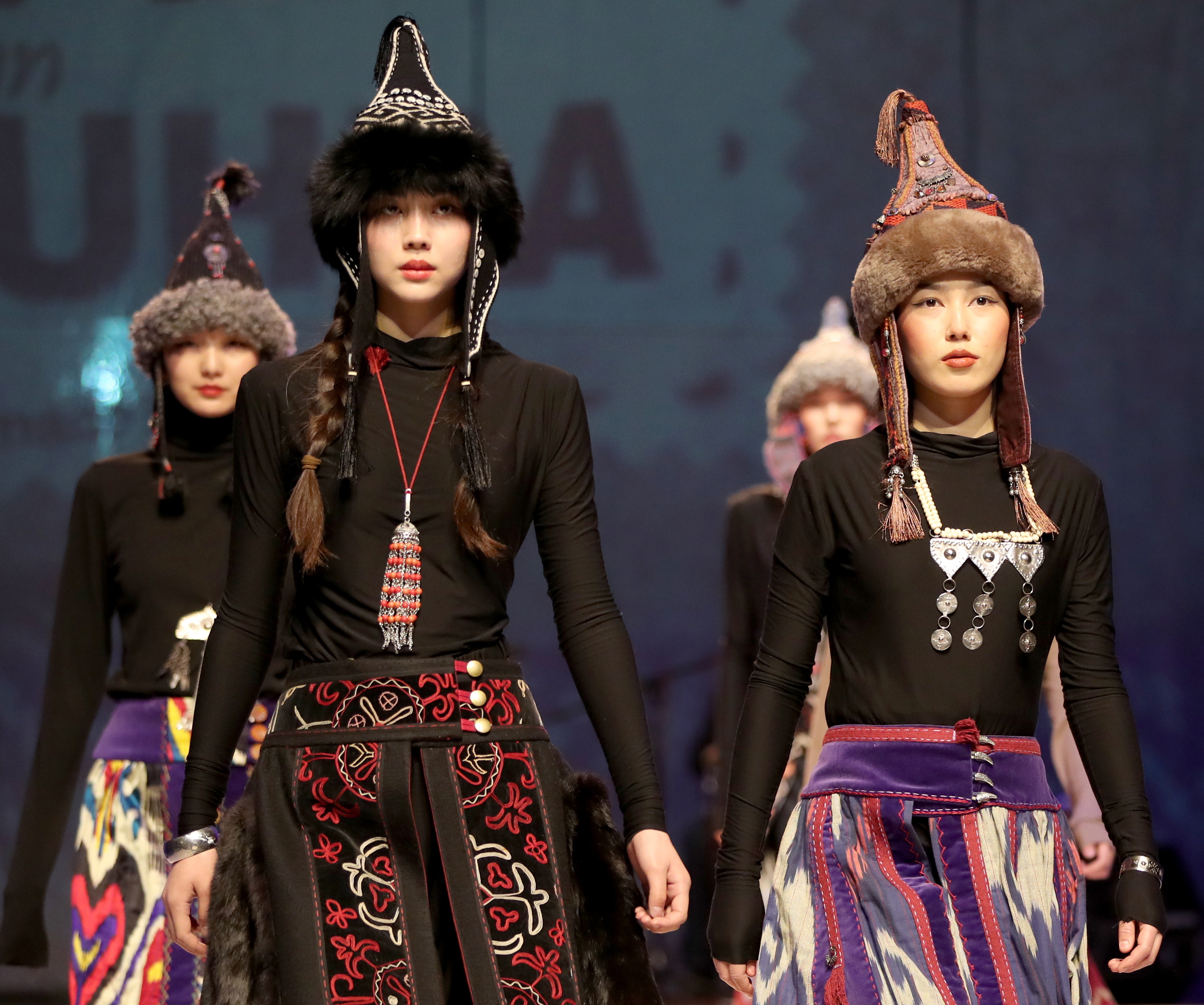 Fashion show featuring traditional Kyrgyz elements held in Bishkek