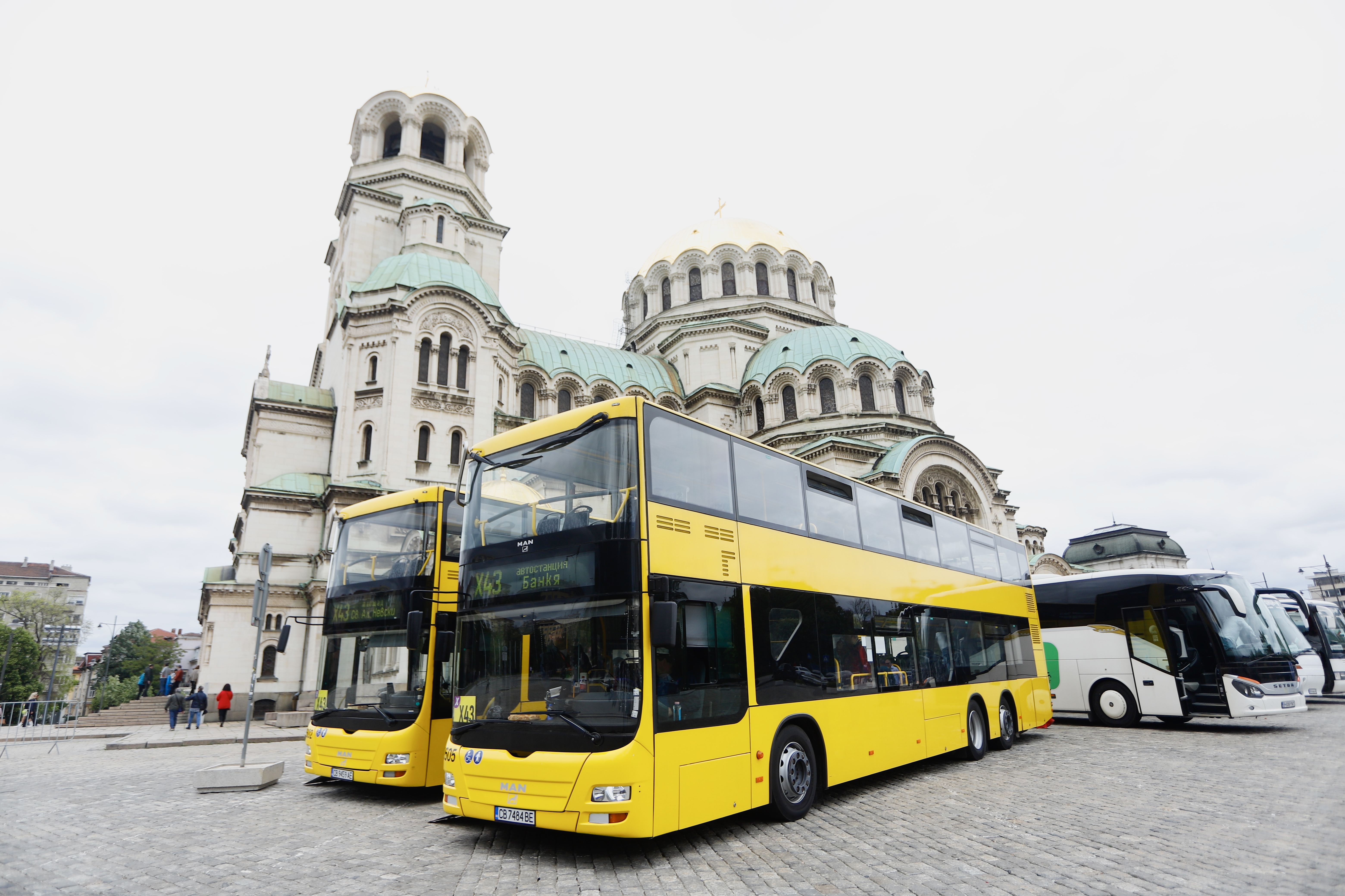 The double-decker buses make the residents of Sofia forget their cars and take a nice walk