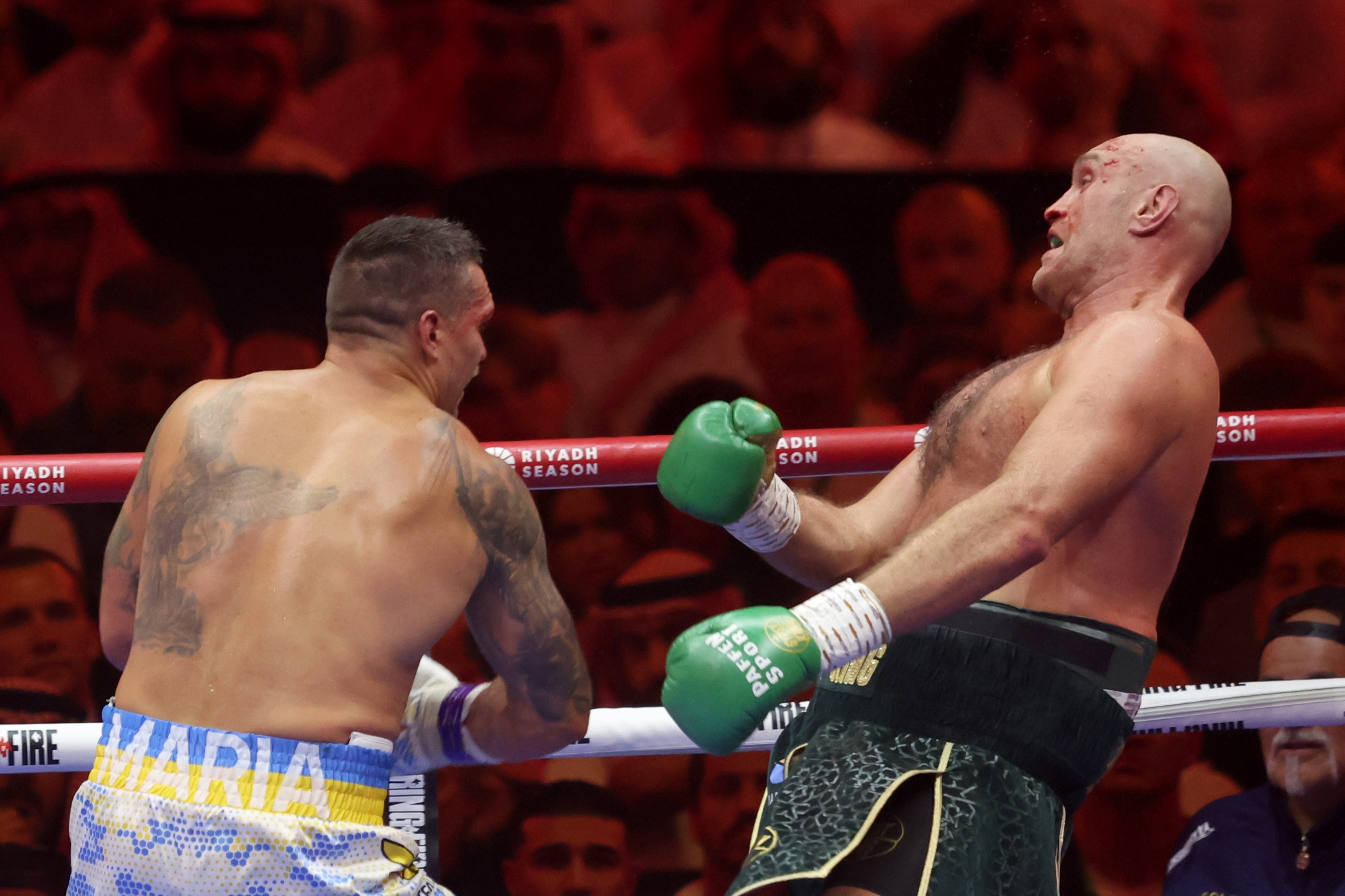 Usyk beats Fury to become undisputed world heavyweight champion