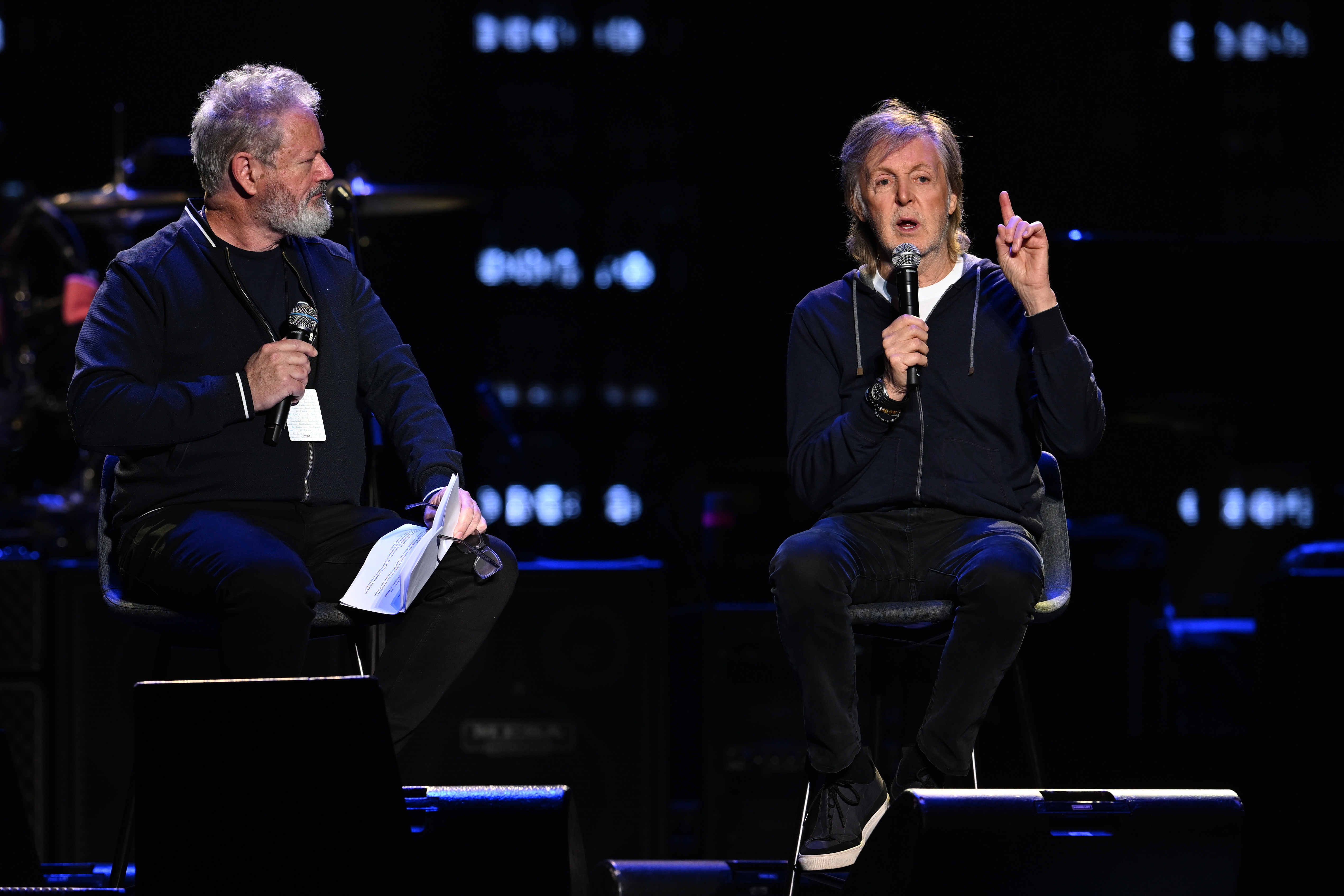 Paul McCartney returns to France in December