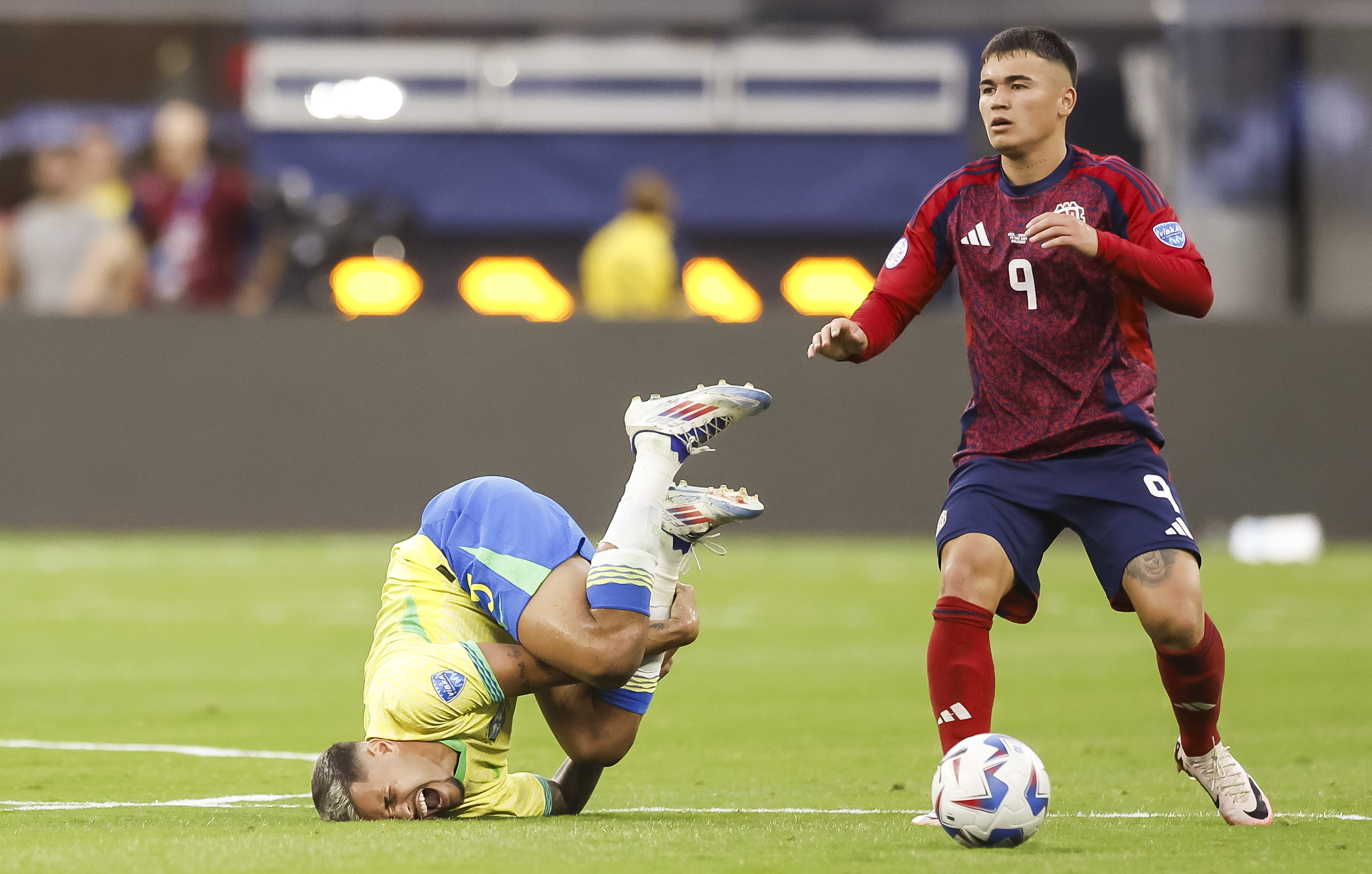 Costa Rica upset Brazil, Colombia defeated Paraguay