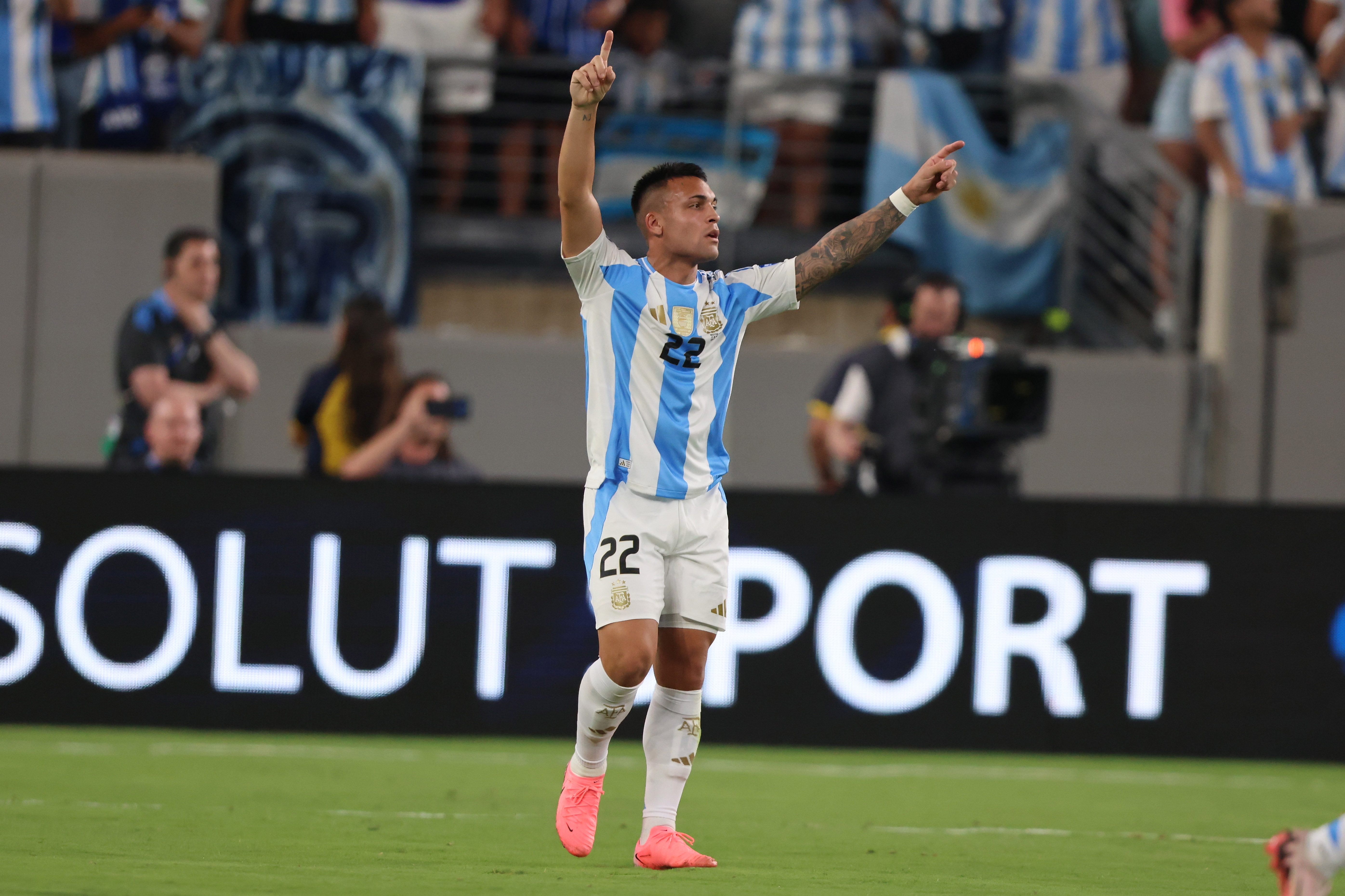 Lautaro Martinez sent Argentina in the 1/4-finals of the Copa America