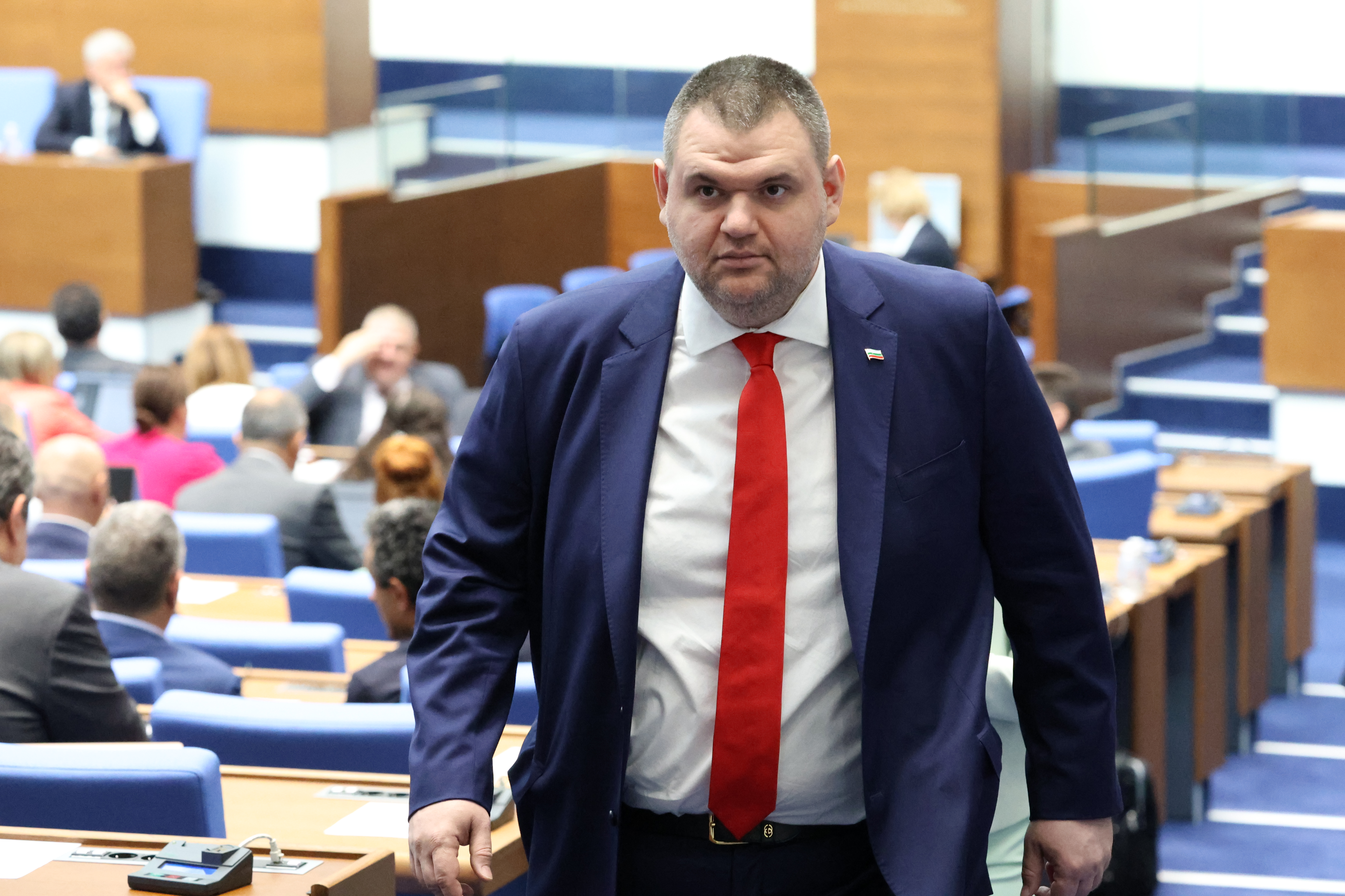 Peevski: Radev is completely dependent on a village innkeeper