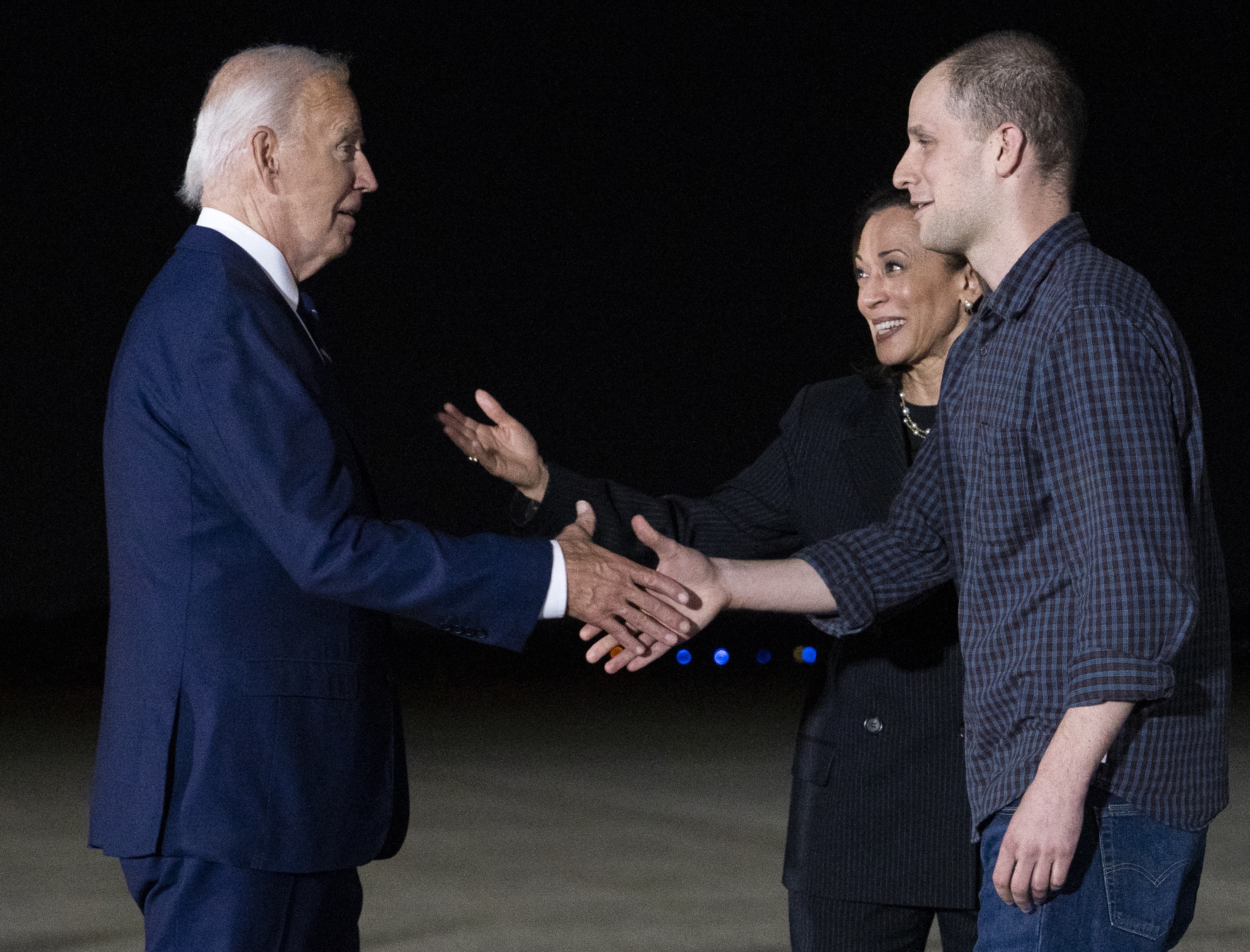 President Biden and Vice President Kamala Harris greet the released reporter Evan Gershkovich in the US