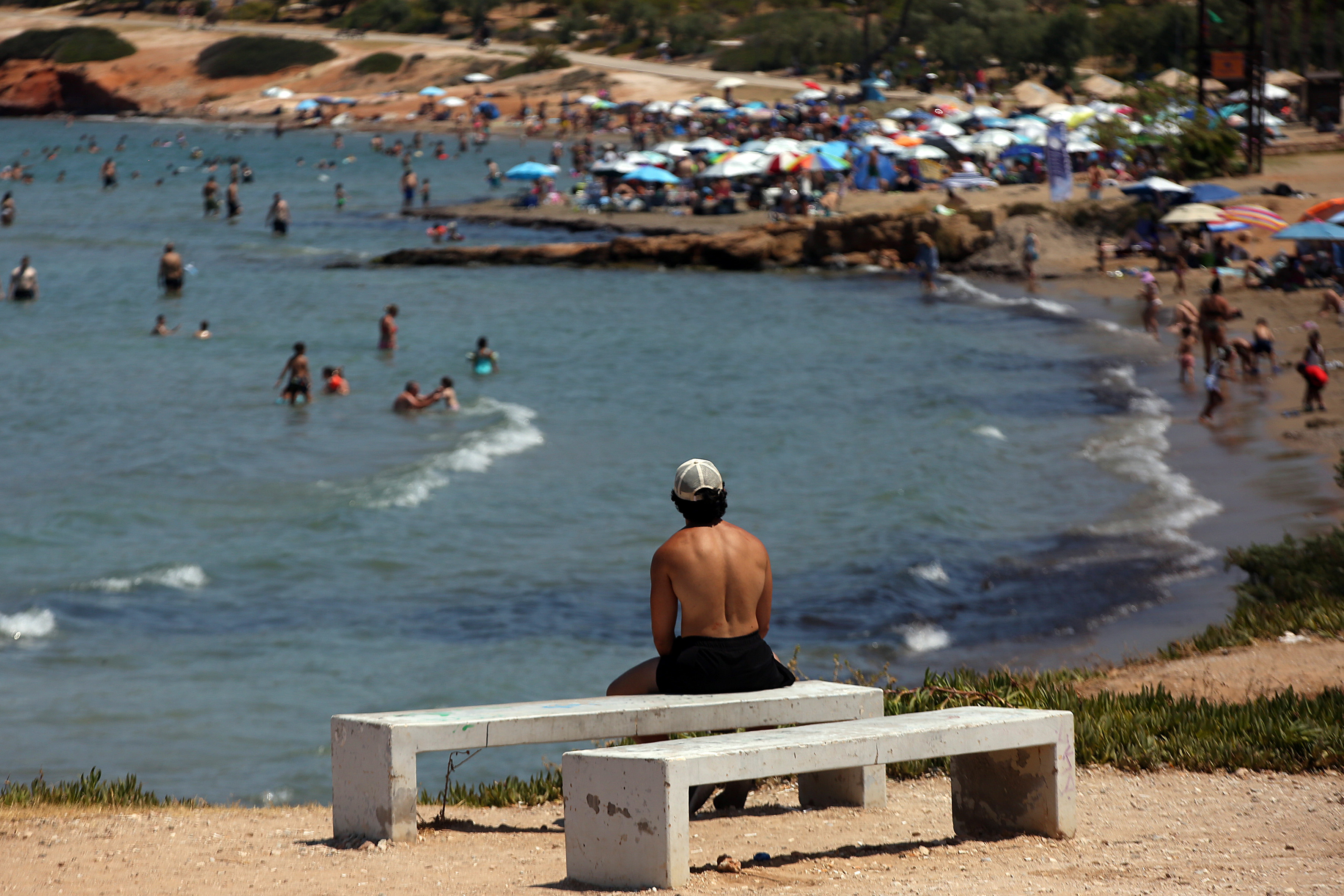 Greek companies paid 1.15 million euros in fines for beach violations