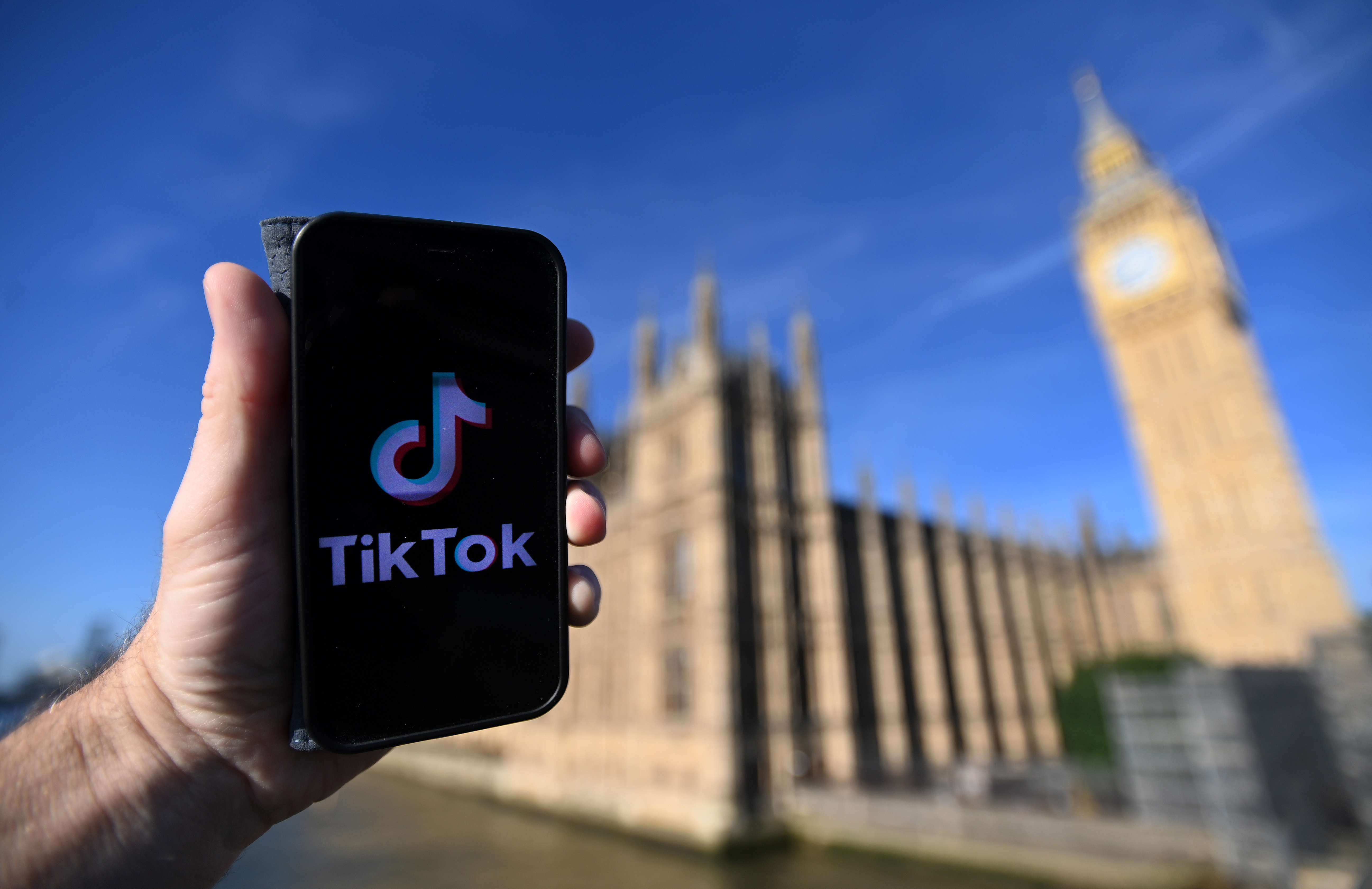 Are TikTok users harming performers by speeding up their songs?