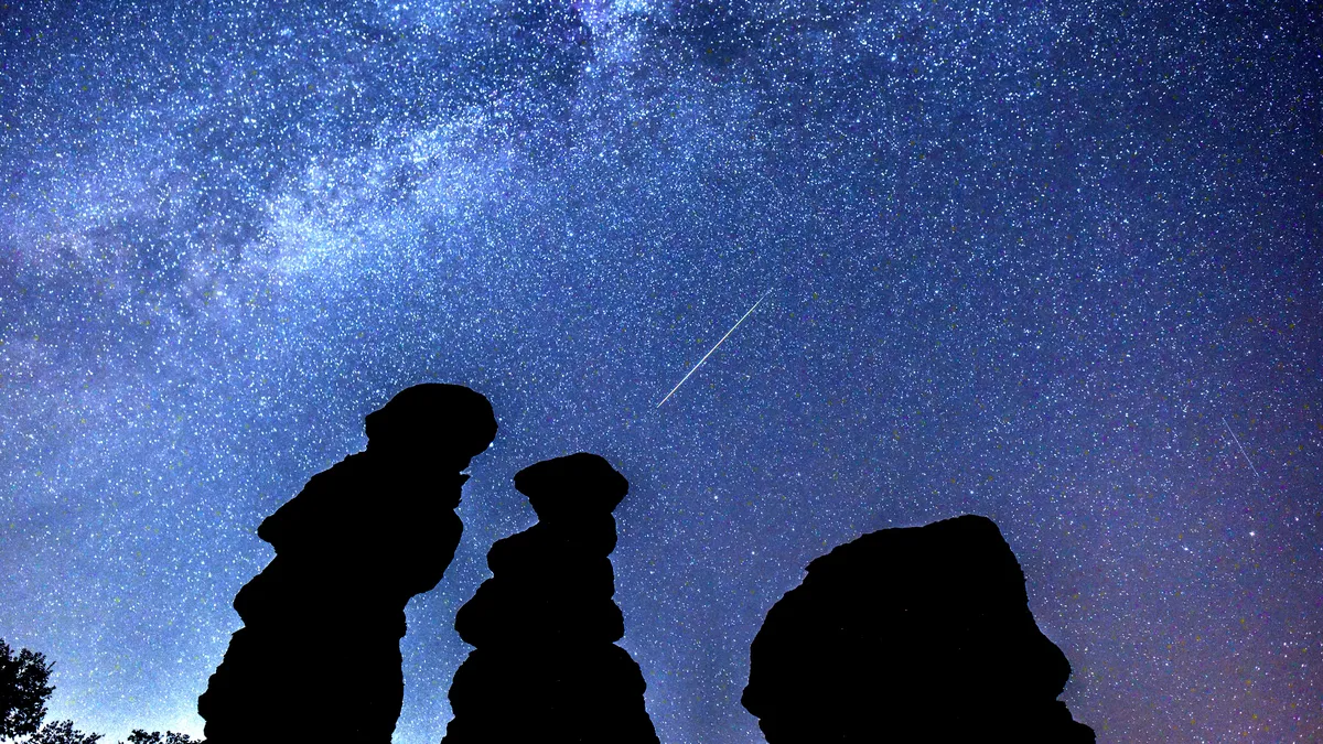 A bright meteor lit up the sky over the Philippines