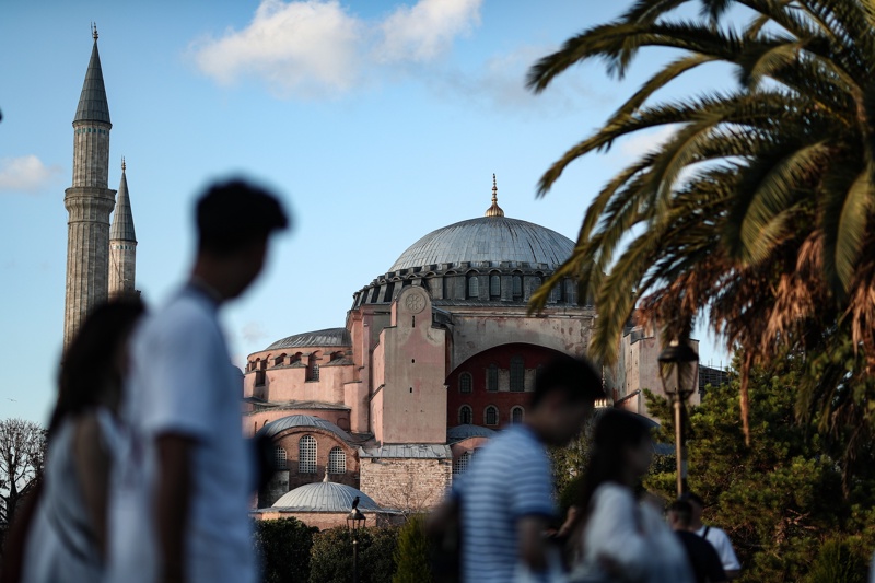 Turkey reports increase in foreign tourists in 2024