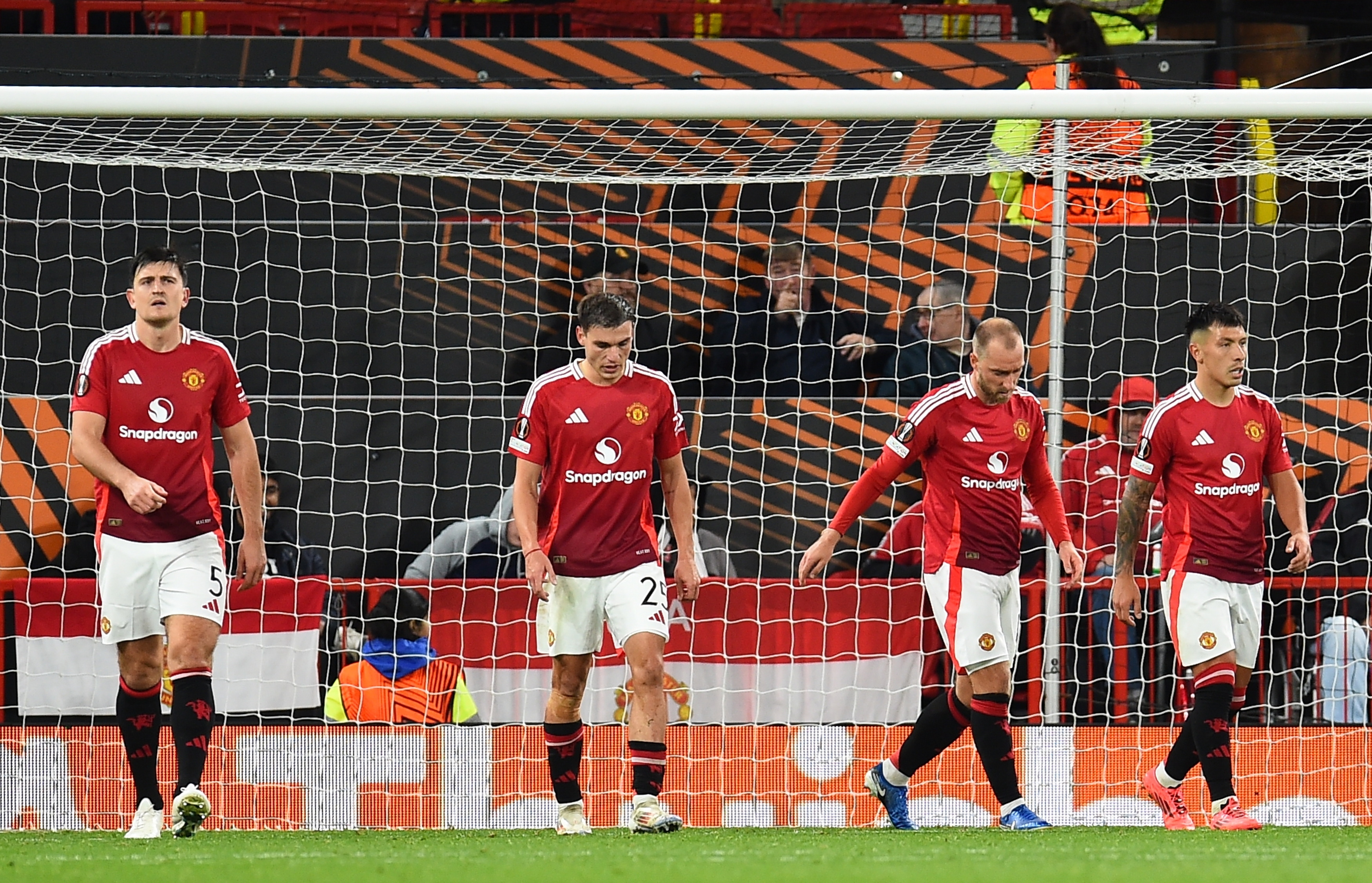 Manchester United slips against Twente, Despodov and PAOK lose in Istanbul