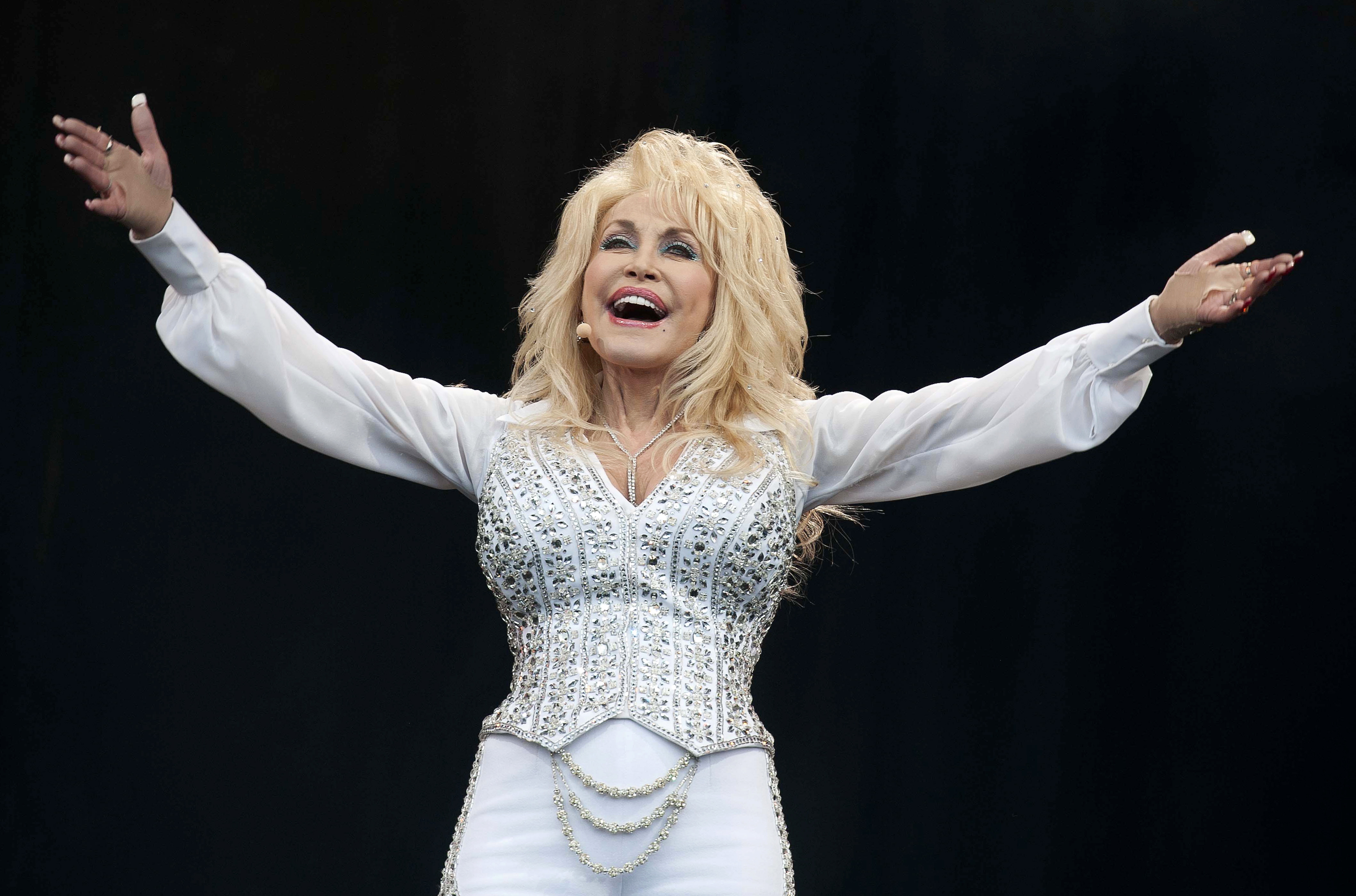 Singer Dolly Parton made a hefty donation to those affected by Hurricane Helen