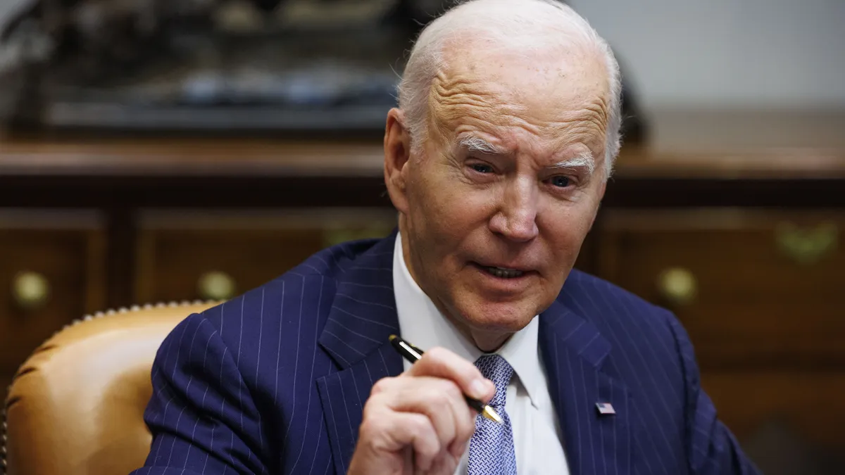 Biden: Harris will make his own way