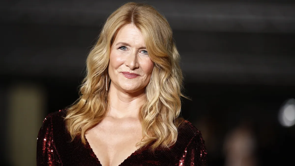 Laura Dern praises Liam Hemsworth's professionalism