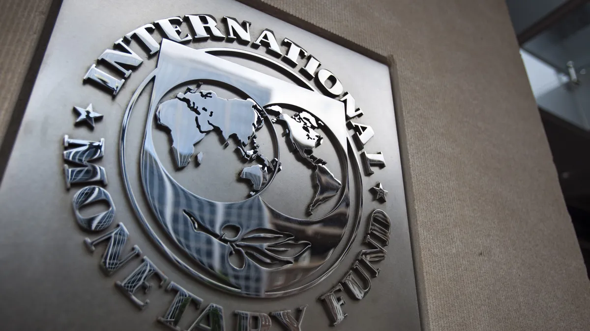 IMF: Slight slowdown in global growth in 2024 and 2025