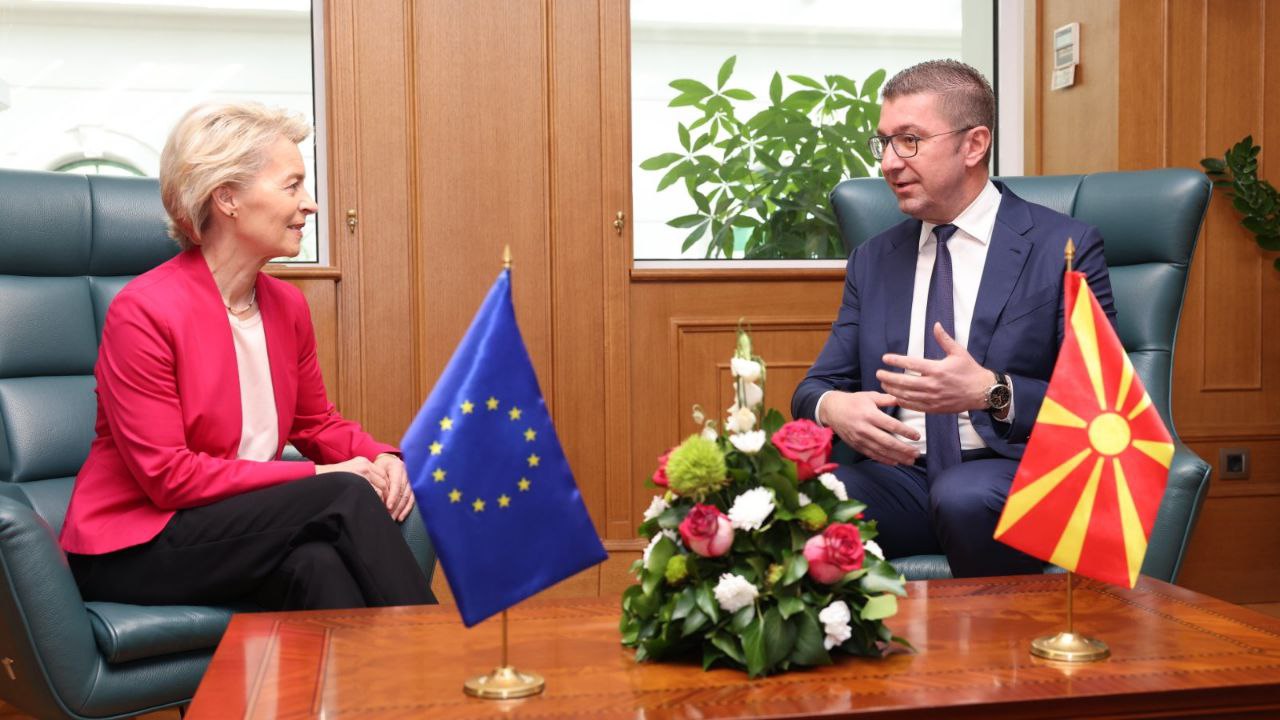 Von der Leyen to Mickoski: Negotiations with the Skopje depend on constitutional changes, Corridor 8 is very important