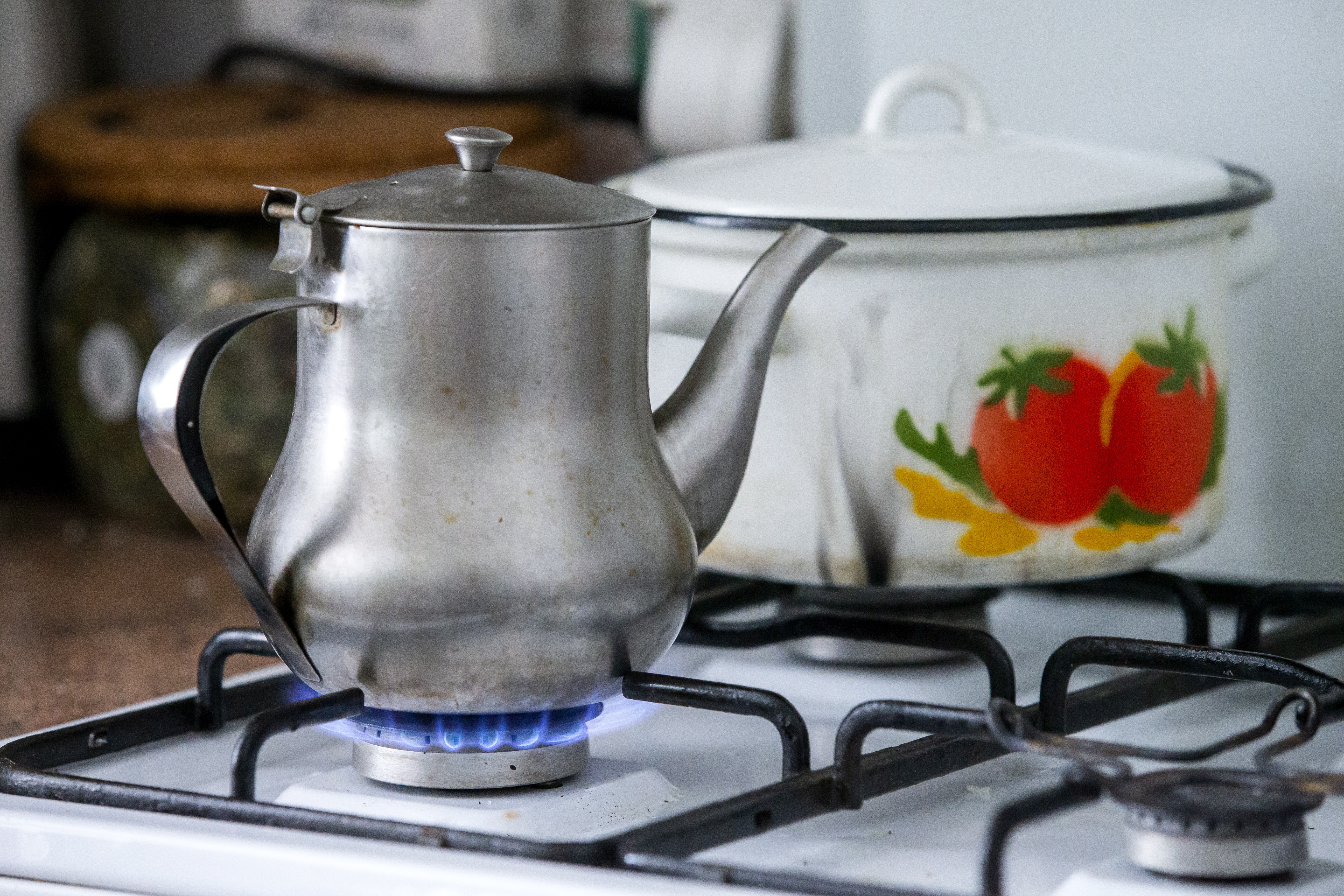 Pollutants from gas stoves kill 40 000 Europeans every year