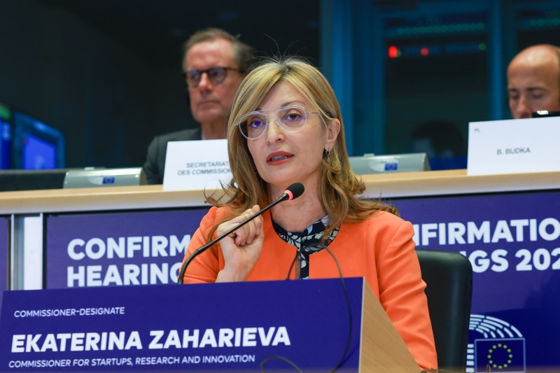 Politico: Ekaterina Zaharieva among the most approved Commissioners in the European Commission