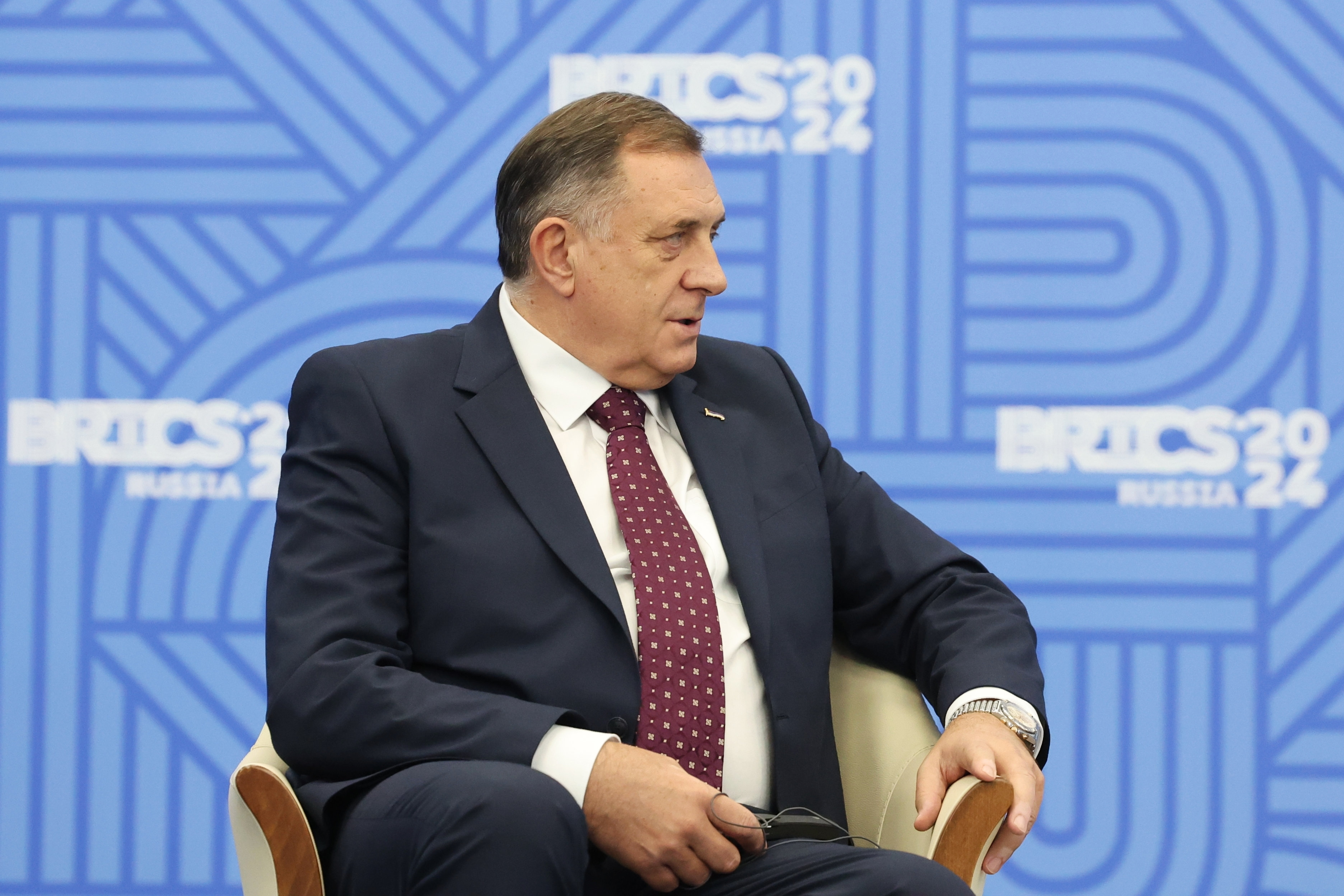 Dodik: We will send our young men to Serbia for military service