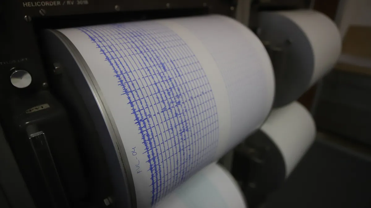 6.6 magnitude earthquake shakes Papua New Guinea