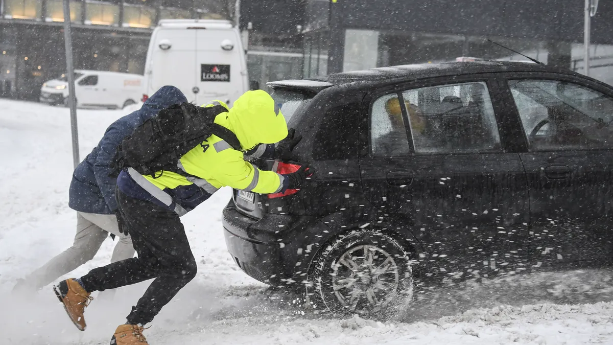 Snow storm in Finland leaves tens of thousands without power