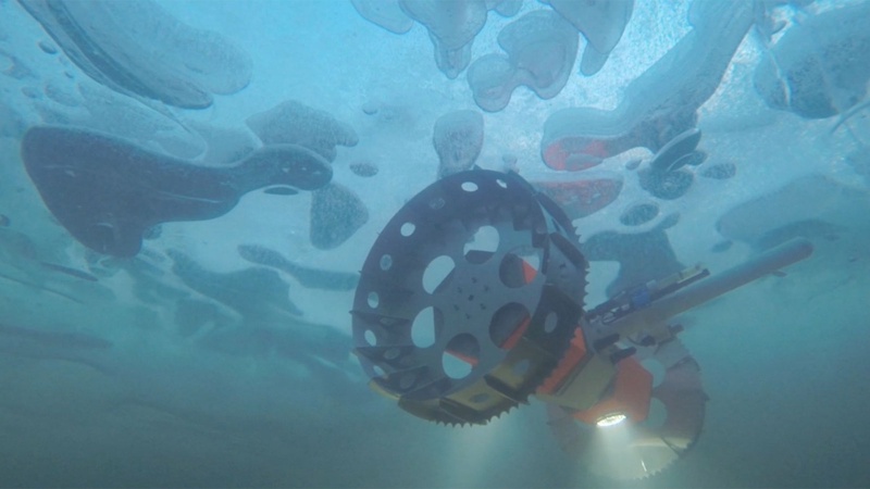 NASA tests phone-sized underwater robots for future space missions