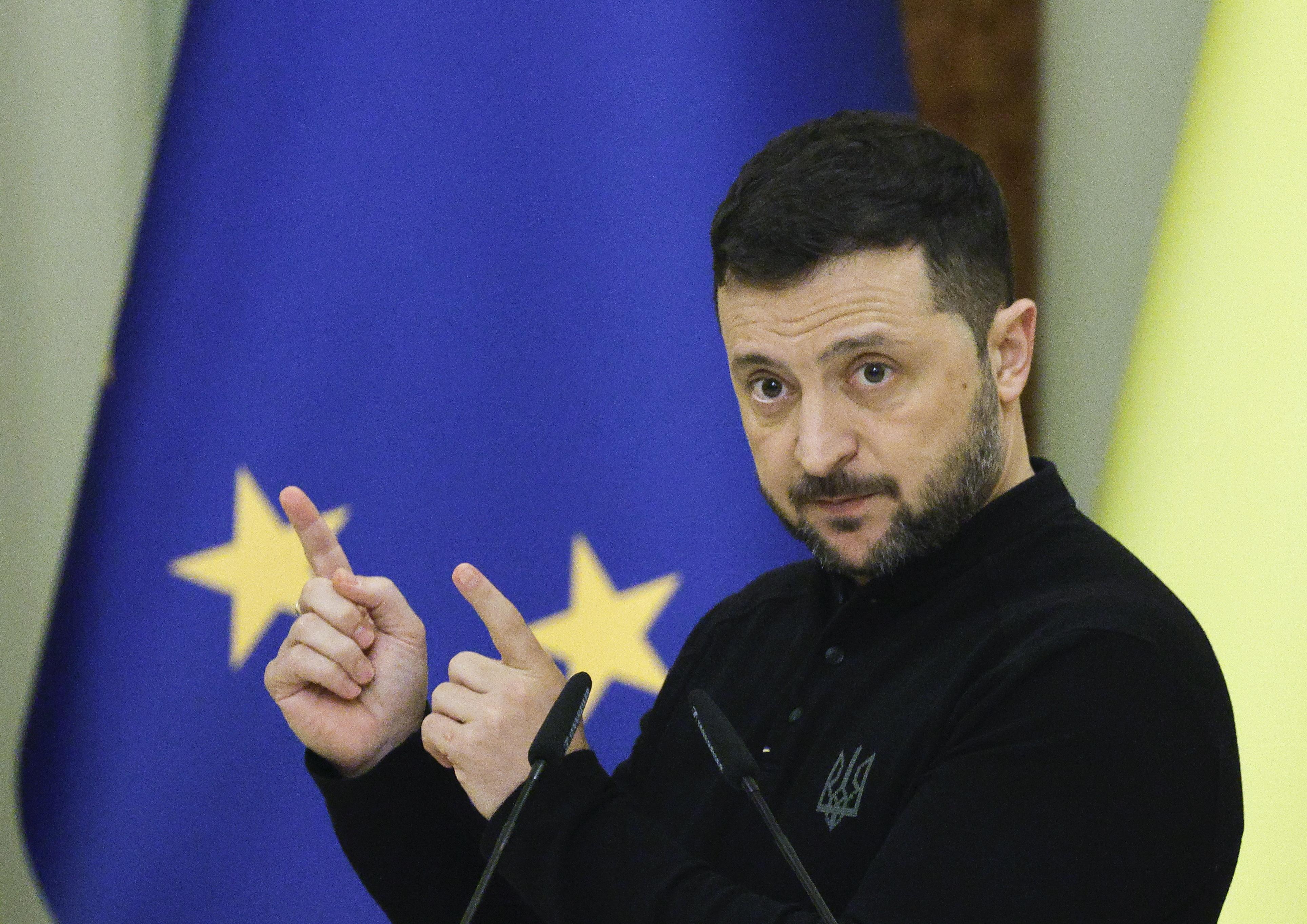 Zelensky: Ukraine aims to open all negotiating clusters with EU in 2025