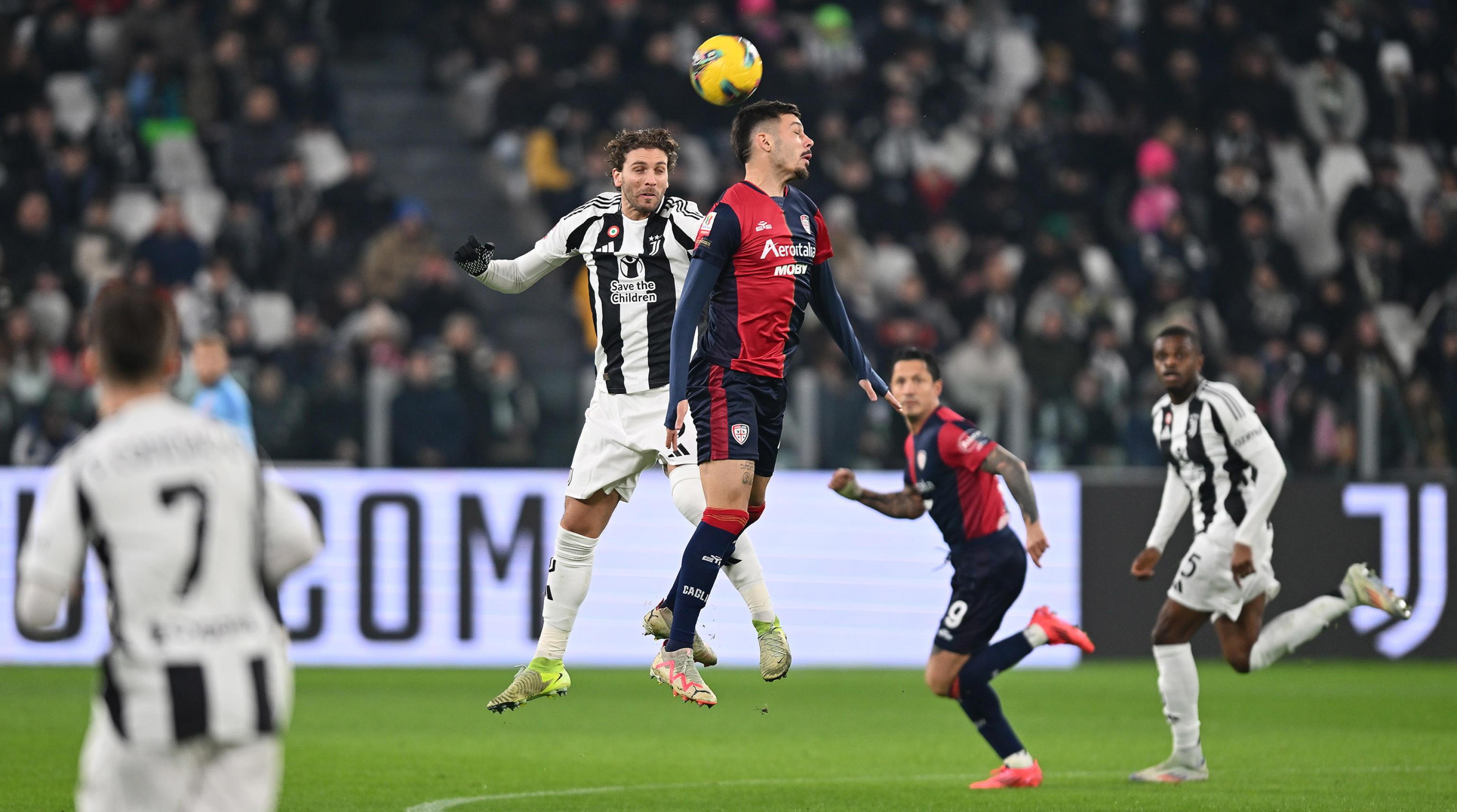 Juventus beat Cagliari to reach the Cup quarterfinals