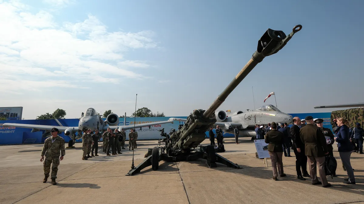 Vietnam gives up Russian weapons